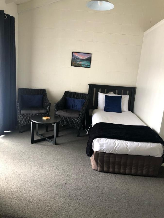 Rosetown Motel Te Awamutu Exterior photo
